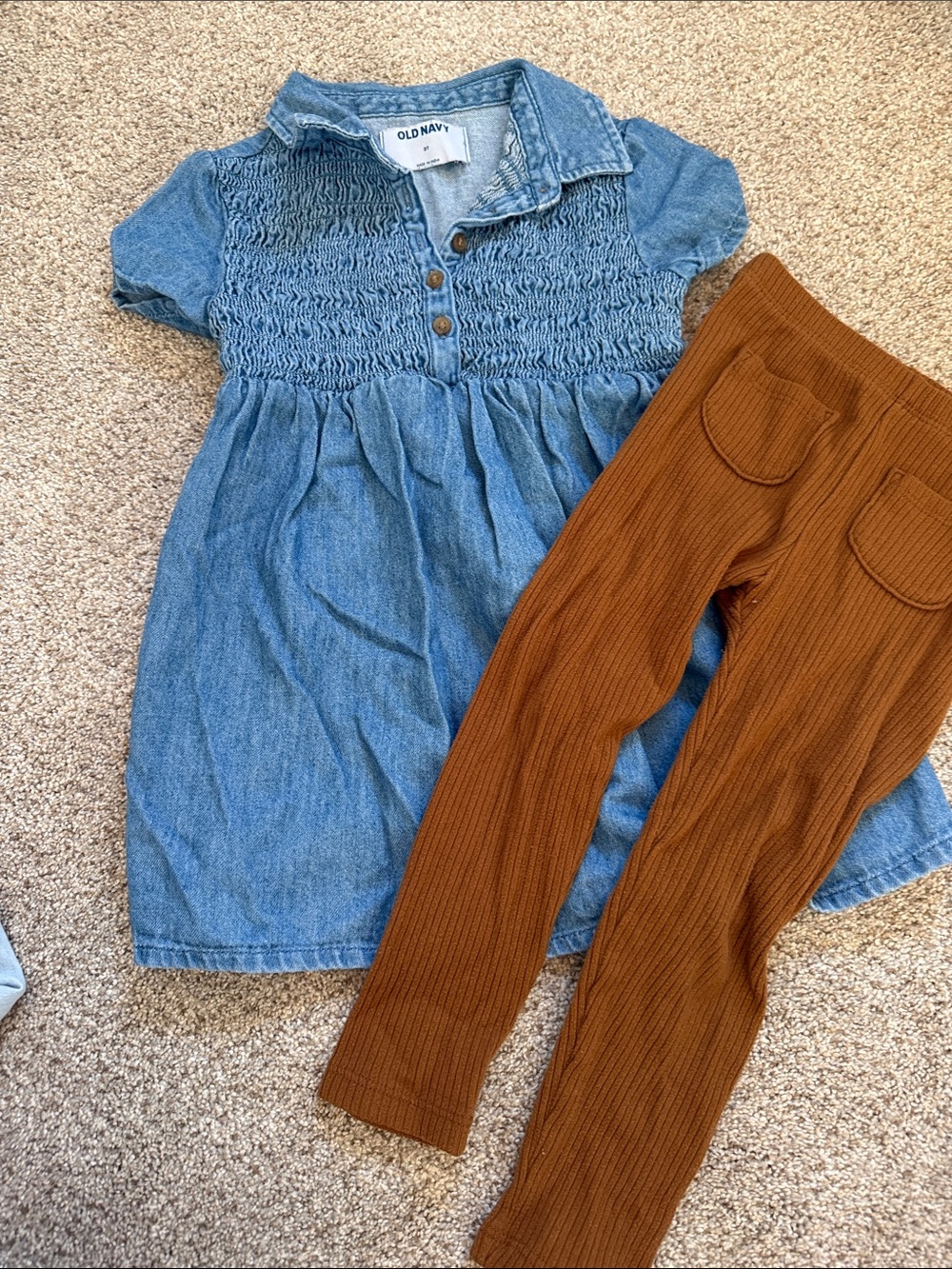 Old Navy Blue Chambray Dress with Brown Ribbed Leggings